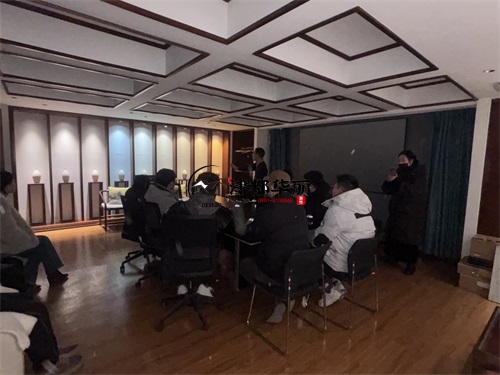 銀川主案設(shè)計(jì)師與燈具廠家交流學(xué)習(xí)|津都華麗設(shè)計(jì)